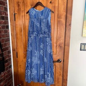 Taylor Blue and White Patterned Maxi Dress